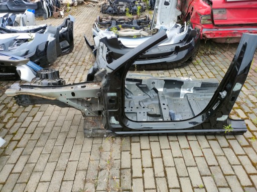 СТОЙКА ФАРТУКА ЛЕВЫЙ ПОРОГ MERCEDES W213 КОД КРАСКИ 040