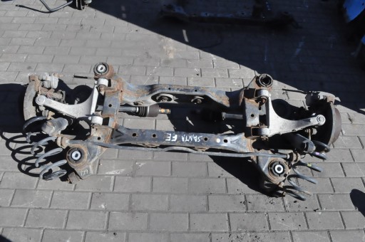 Hyundai santa fe ii 2.7 v6 підвіска задня балка