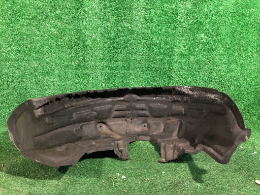 mudguard left rear. VOLVO XC90