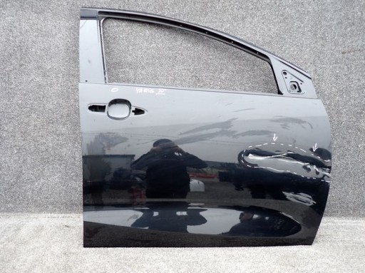 TOYOTA YARIS IV 20- door right front front