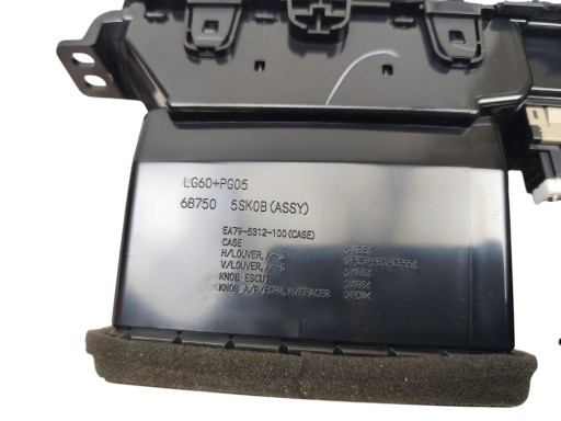 rešetka rešetka ventilacije srednja NISSAN LEAF II ZE1 (2017-2025) 68750 5SK0B
