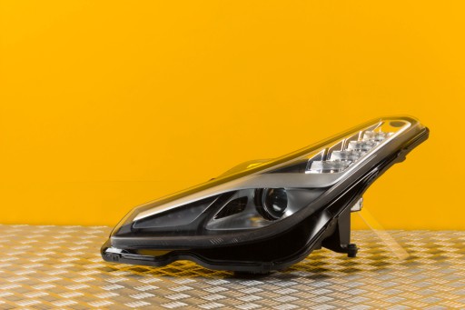 FERRARI GTC4LUSSO LUSSO ФАРА КСЕНОНОВА LED ЛАМПА