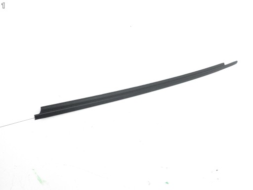 TOYOTA YARIS IV 4 19- moulding dust windows door left front 68210-K0011