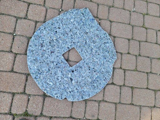 Wyciszenie soundproofing boot mat wheels of a spare Opel Corsa F