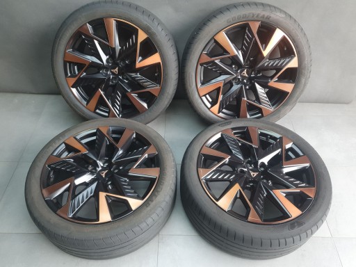 Cupra Formentor Kolesá disky 245/40 19 5FF601025R