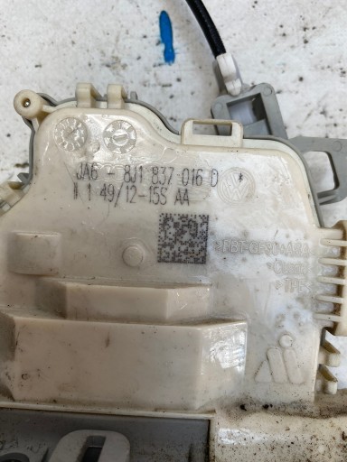 AUDI PORSCHE lock door right front 8J1837016D