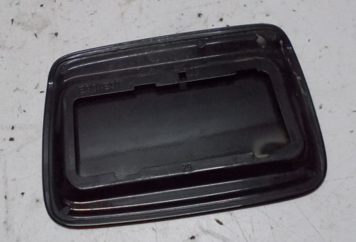 BMW E91 2.0 D 10R fuel tank door of the fuel SCHWARZ2