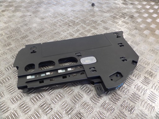 MERCEDES A-KLASA W177 Blende Abdeckung Armaturenbrett A1776800600