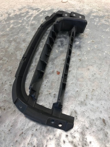 grid of a bumper right front PORSCHE PANAMERA 971 971807986