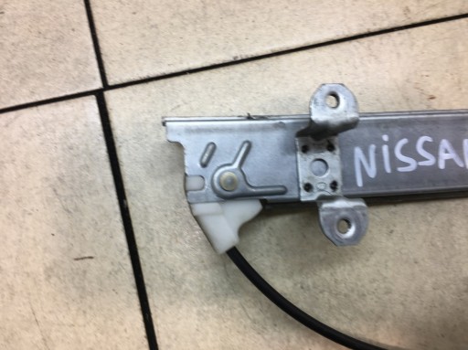 fensterhebermotor rechts heck ALMERA N15 2 PIN