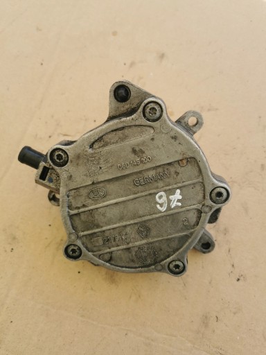 AUDI A4 B7 2.0TFSI 06D145100E Pompa VACUM WACUM