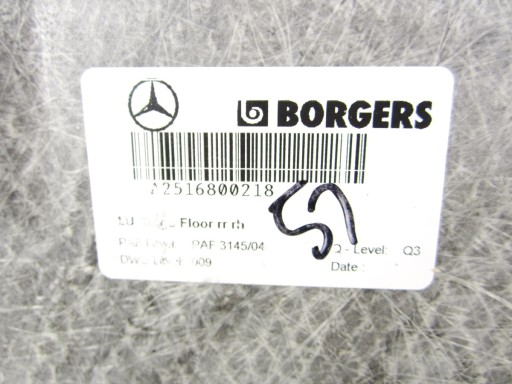 BLENDE ABDECKUNG DES BODENS HINTEN HECK RECHTS MERCEDES W251 R-KLASA