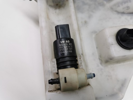 washer fluid tank VW TOUAREG II 7P 7P0955453A