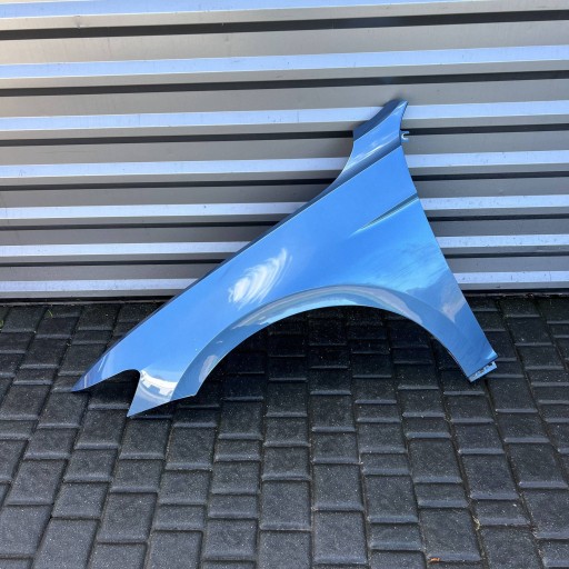 QBB12731 - Volkswagen passat b8 ліва сторона переднє крило