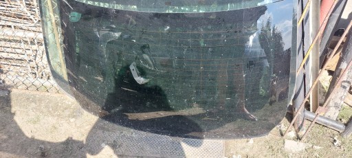 BMW F30 заднє скло тоноване