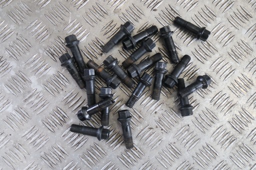 Комплект болтов болтов для Mercedes W463 / 4