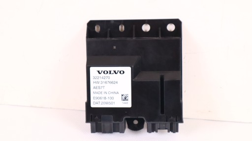 Volvo xc60 ii модуль кришки багажника 32214270