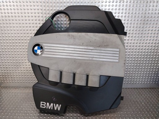 fedél fedél a motrot 7797410 BMW E90 E91 E81 X1 E84 E60 LIFT X3 E83 N47