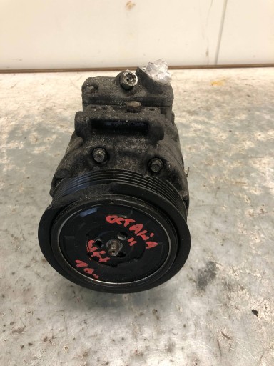 compressor; compressor of the air conditioning SKODA OCTAVIA II LIFT KOMBI DCP32045