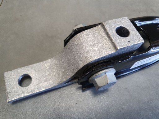 Cupra Leon IV Stütze getriebehalter getriebestütze getriebelager 5Q0199855AJ