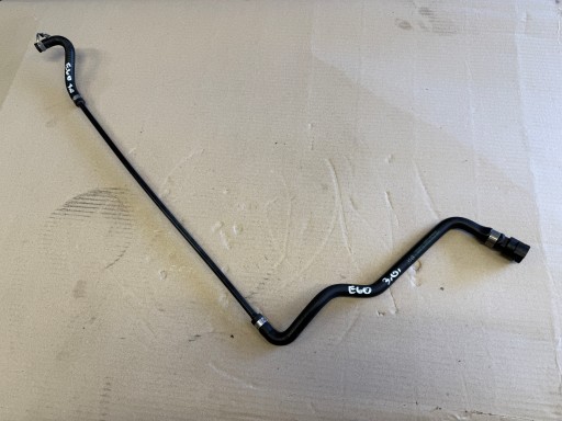 BMW E60 E61 3.0B M54B30 vedení hadice trubka chladiče vody 7519247