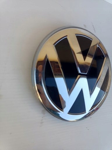VW TOUAREG III ЗНАК ЭМБЛЕМА Решетка радиатора 760853601A