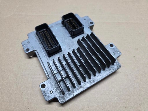 Комп'ютер двигуна chevrolet aveo 12645482 12642927 (c1)