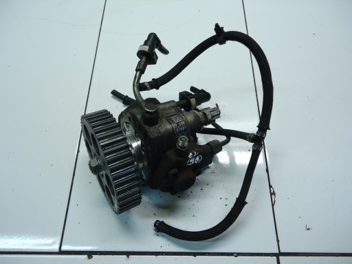 OPEL ASTRA H J 1.7CDTI injection pump 8-98092467-0