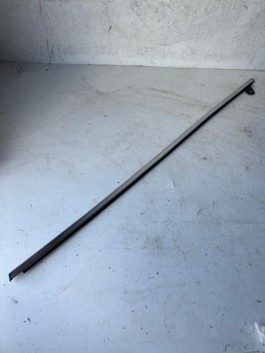 moulding dust door left front CITROEN C4 II B7 CHROM