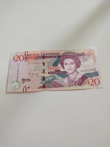 Karaiby Wschodnie - 20 Dolarów - UNC