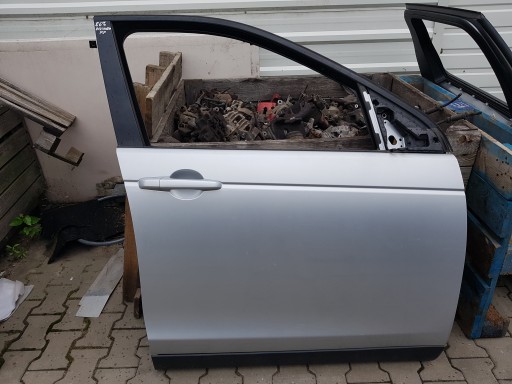 Land rover discovery sport l550 15r- праві передні двері 863