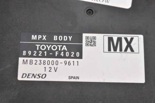 compartment of fuses BSI 89221-F4020 TOYOTA C-HR and 1.8 HYBRID 98 KM 16-20
