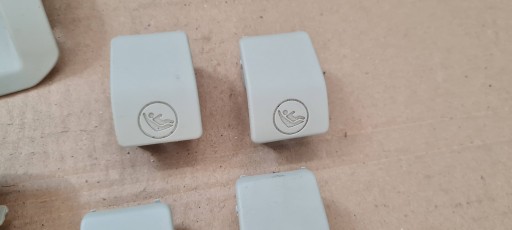 Q3 83A Poignée Support plaque ISOFIX KANAPY Arrière KOMPLET 83A887233A