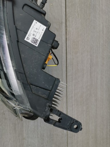 Feux phare Avant Gauche DACIA SPRING 21- 266052417R