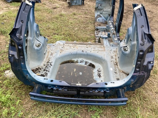 PK10716 - ЗАДНЯ ПОЯСНА БАЛКА SX4 S-CROSS 13- ZQ4