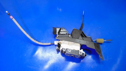 lock door left front MERCEDES C KLASA W204 06-13