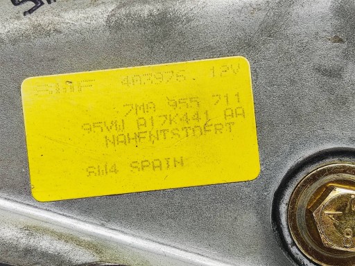 Micro moteur Essuie glaces Arrière Vw SHARAN 2.8 VR6 7MA955711