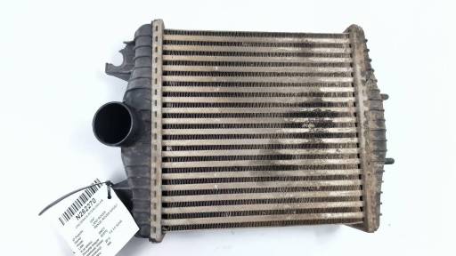 chladič intercooler 3.0 SDV6 LAND ROVER RANGE ROVER SPORT L494