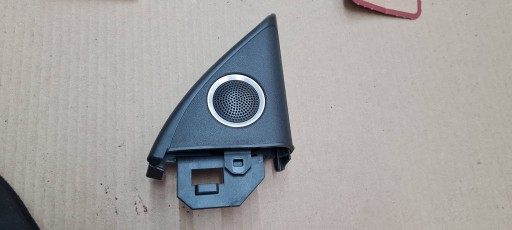 A5 8T S5 covering cover of the speaker right front BANGOLUFSEN 8T0035424A