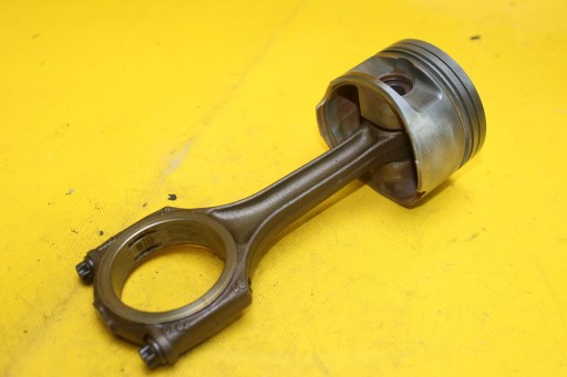 1 - Поршень шатун AUDI A8 D3 4.2 B 078J 84L30 BFM