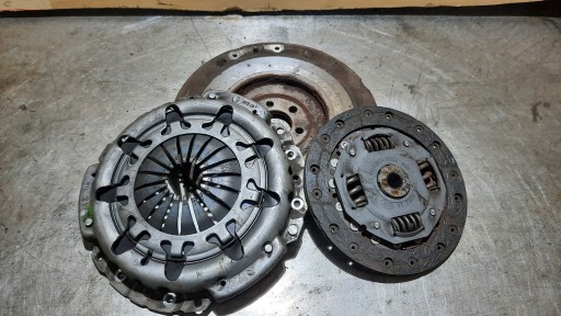 СЦЕПЛЕНИЕ ЛЮКОВ FIAT PUNTO И 1.2 B 8V