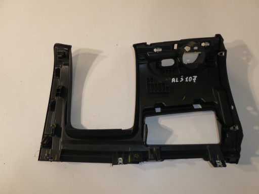 side of the dashboard left 5C7858367 VW JETTA