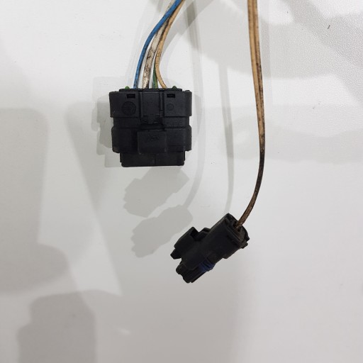 bundle of the battery PEUGEOT 1.6 EHDI 9H05 9H06