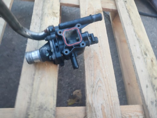 termostat 1.6 TURBO OPEL ASTRA H ZAFIRA B INSIGNIA A 25192231 55575062