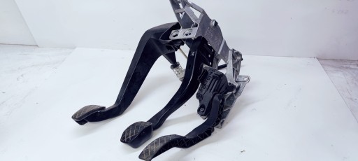 Педалі ручний комплект AUDI A4 B6 B7 8E1721117A