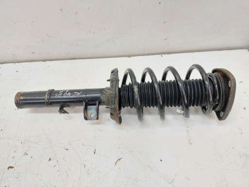 VOLVO XC40 D3 2.0 D shock absorber front left 32246639