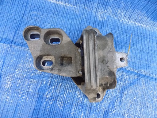 A2462400617 2462400617 - Подушка двигателя MERCEDES W176 2.2 CDI 15R