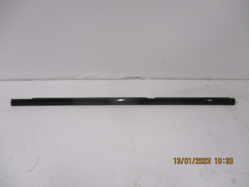 moulding dust MERCEDES C KLASA A2057303701