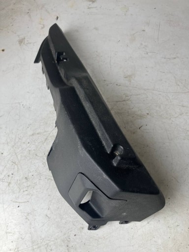 holder POLKI boot cover SLUPKA right rear part CITROEN C4 III 98343856ZD