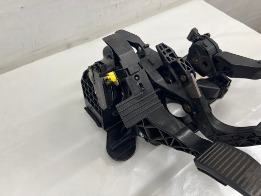 Fiat 500X clutch accelerator pedal brakes pedals komplet